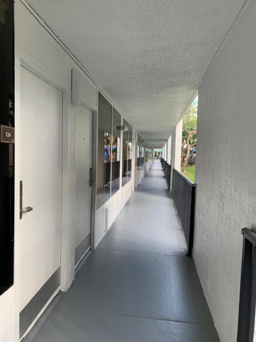 Hotolos Hollywood image 10